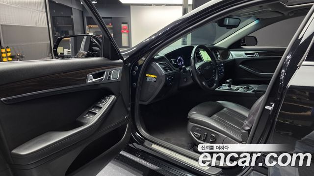 Genesis G80 2017 — photo 10