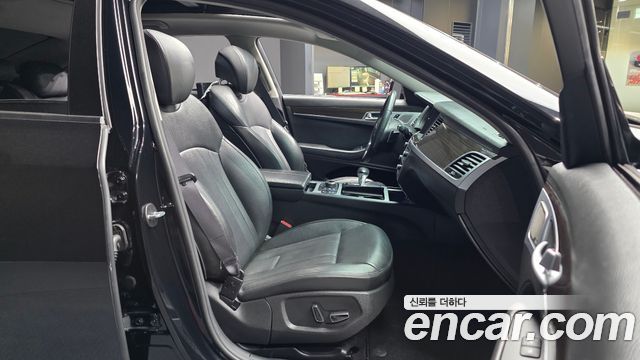 Genesis G80 2017 — photo 11