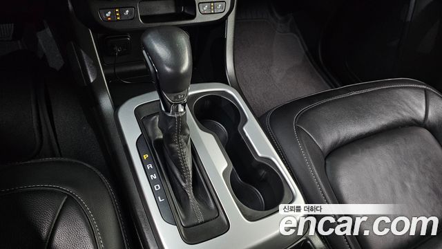 Chevrolet Korea Colorado 2022 — photo 9