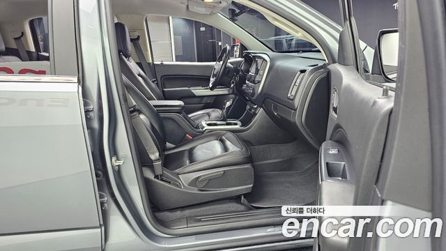 Chevrolet Korea Colorado 2022 — photo 11