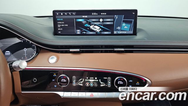 Genesis GV70 2022 — photo 19