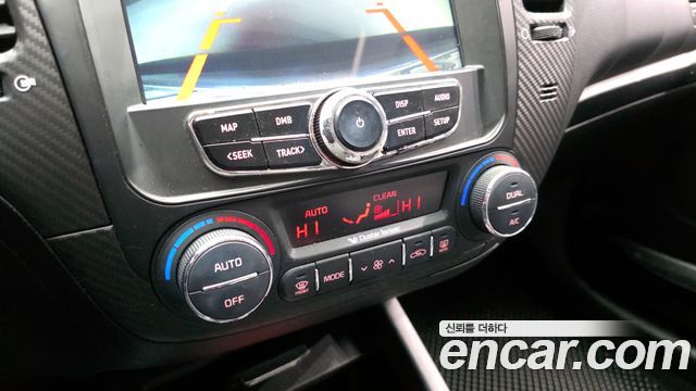 Kia K3 2014 — photo 16