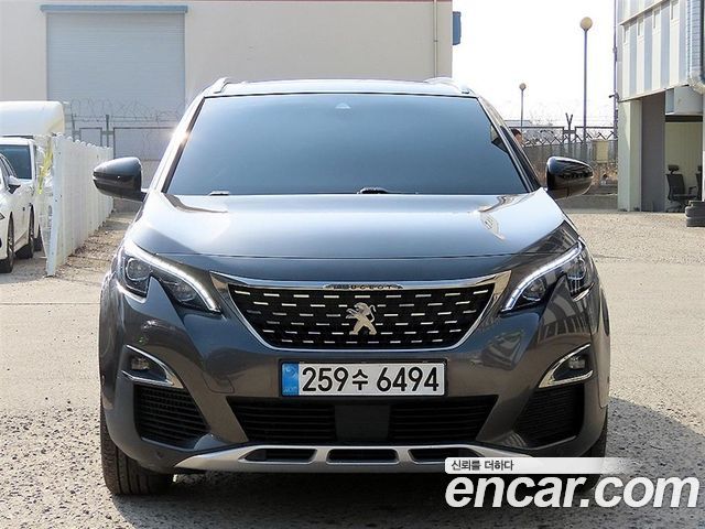 Peugeot 5008 2019 — photo 1