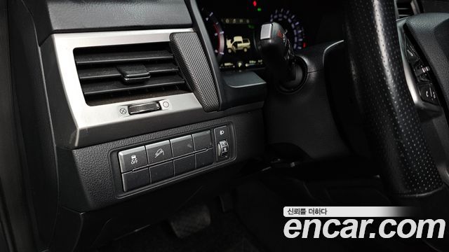 KG Mobility Rexton 2019 — photo 16