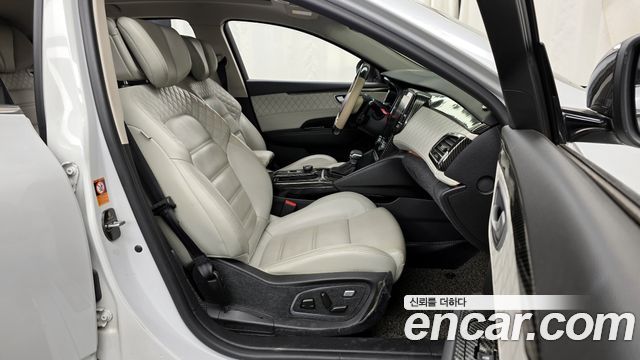 Renault Korea SM6 2017 — photo 10