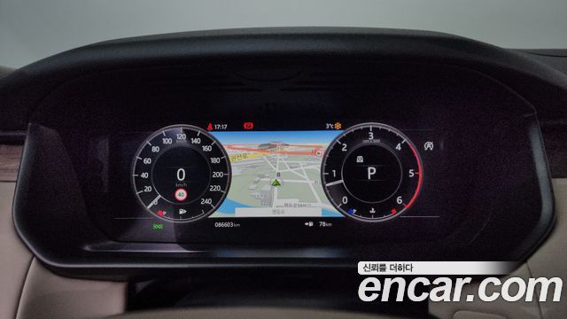 Land Rover Discovery 2019 — photo 8