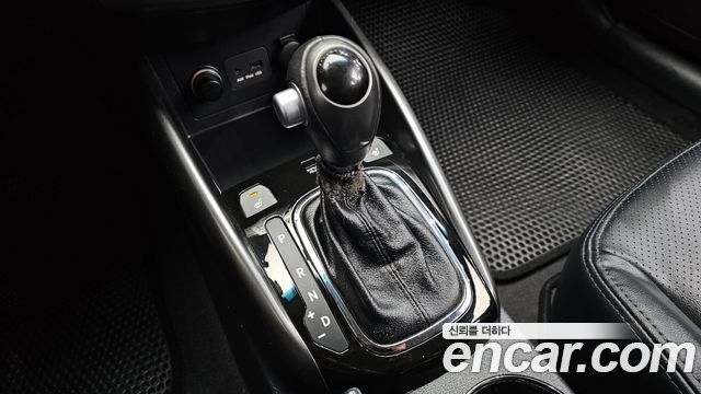 Kia Porte 2011 — photo 9