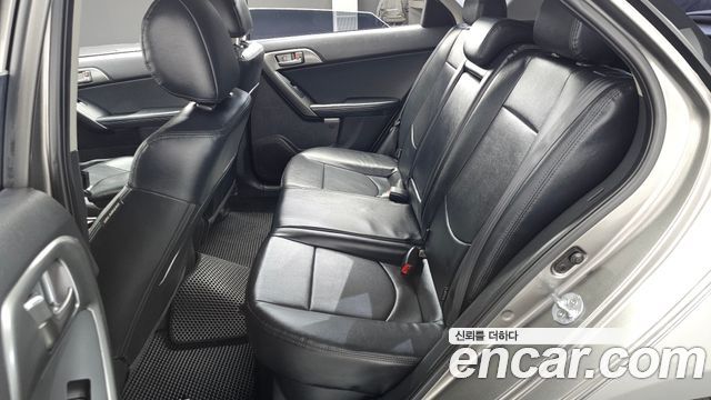 Kia Porte 2011 — photo 12