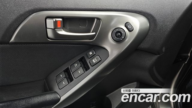 Kia Porte 2011 — photo 16
