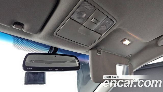 Kia Porte 2011 — photo 17