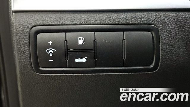 Hyundai Genesis 2015 — photo 14