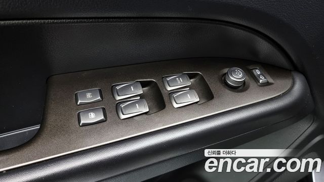 KG Mobility Rexton 2019 — photo 17