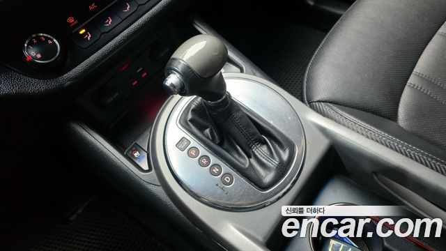 Kia Sportage 2016 — photo 9