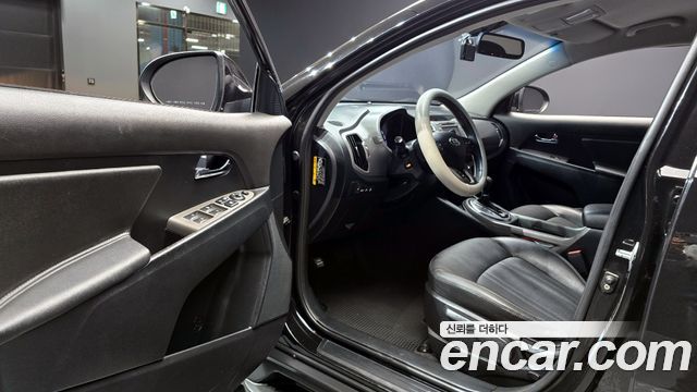 Kia Sportage 2016 — photo 11