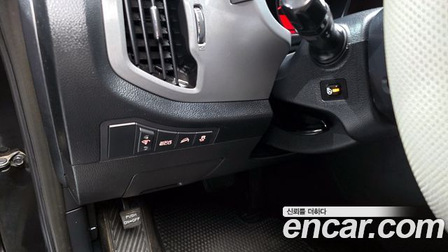 Kia Sportage 2016 — photo 15