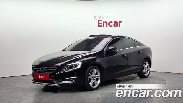 Volvo S60 2014 — photo 1