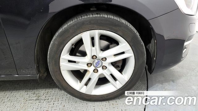 Volvo S60 2014 — photo 5