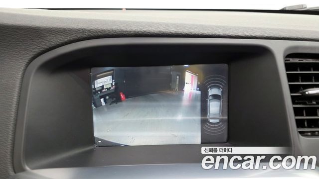 Volvo S60 2014 — photo 15