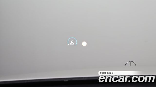 Mercedes-Benz E-Class 2022 — photo 13