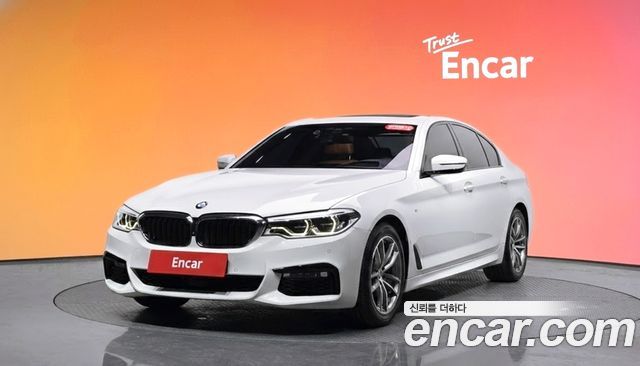 BMW 5-Series 2017 — photo 1