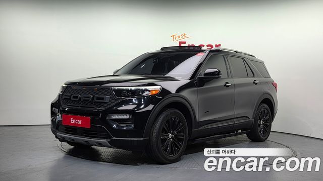Ford Explorer 2020 — photo 1