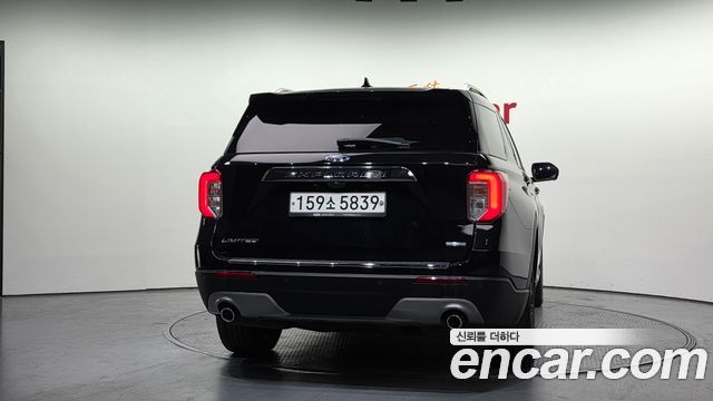 Ford Explorer 2020 — photo 4