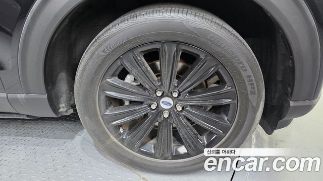 Ford Explorer 2020 — photo 5