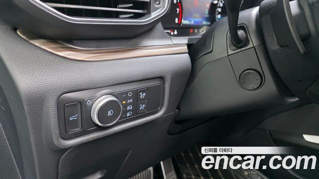 Ford Explorer 2020 — photo 13