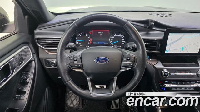 Ford Explorer 2020 — photo 14