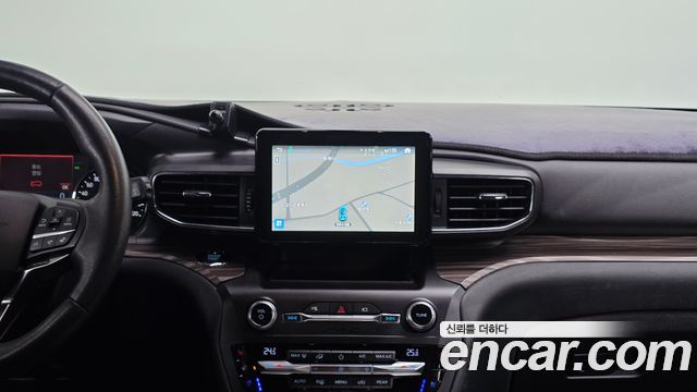 Ford Explorer 2020 — photo 15