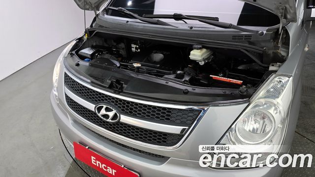 Hyundai Starex 2013 — photo 6