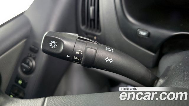 Hyundai Starex 2013 — photo 16