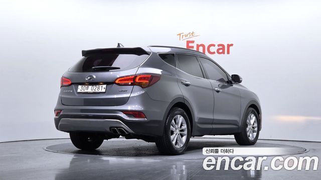 Hyundai Santafe 2016 — photo 2