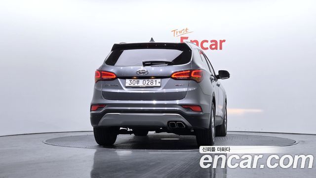Hyundai Santafe 2016 — photo 4