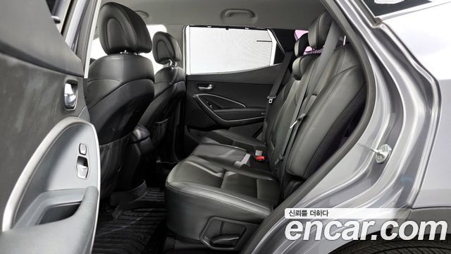 Hyundai Santafe 2016 — photo 12