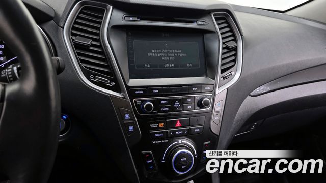 Hyundai Santafe 2016 — photo 14
