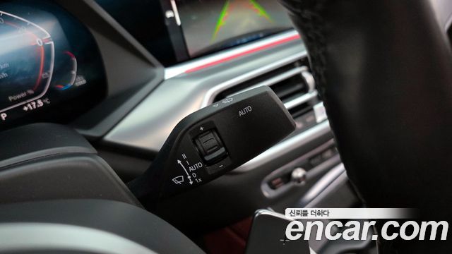 BMW X6 2021 — photo 17