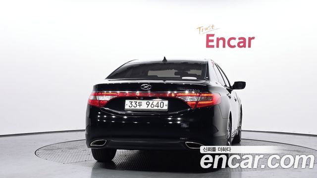 Hyundai Grandeur 2011 — photo 4