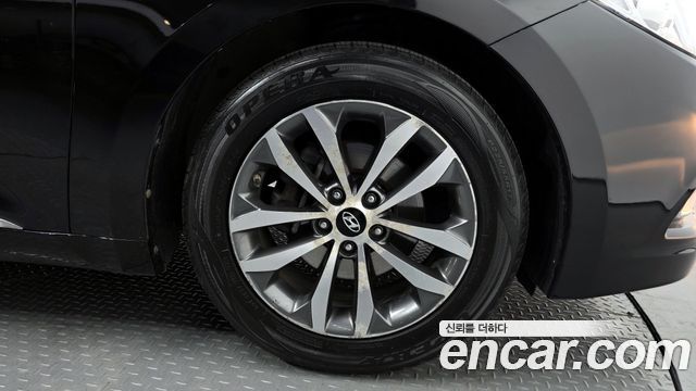Hyundai Grandeur 2011 — photo 5