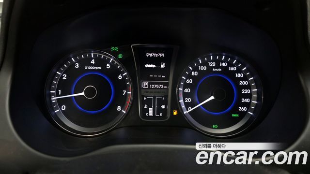 Hyundai Grandeur 2011 — photo 8