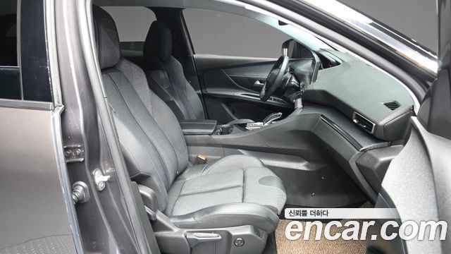 Peugeot 3008 2022 — photo 11