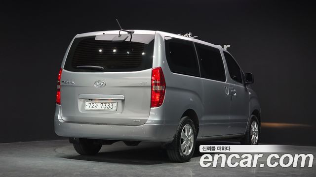 Hyundai Starex 2020 — photo 2