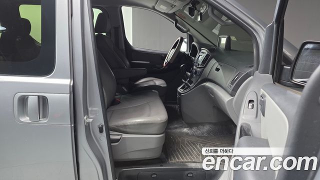 Hyundai Starex 2020 — photo 11