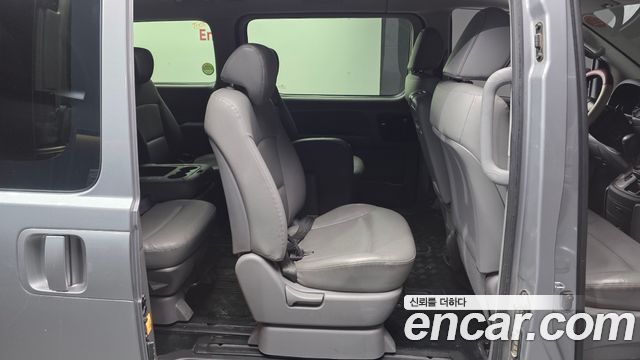 Hyundai Starex 2020 — photo 12