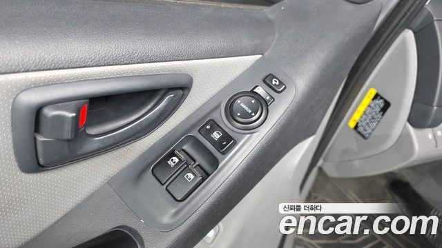 Hyundai Starex 2020 — photo 18