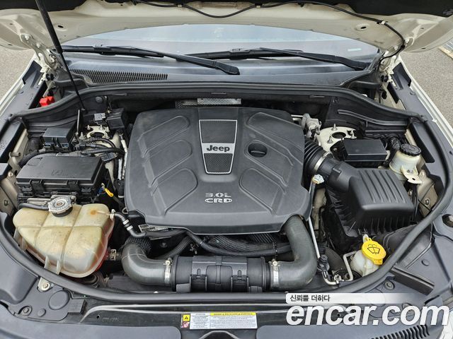 Jeep Cherokee 2012 — photo 20