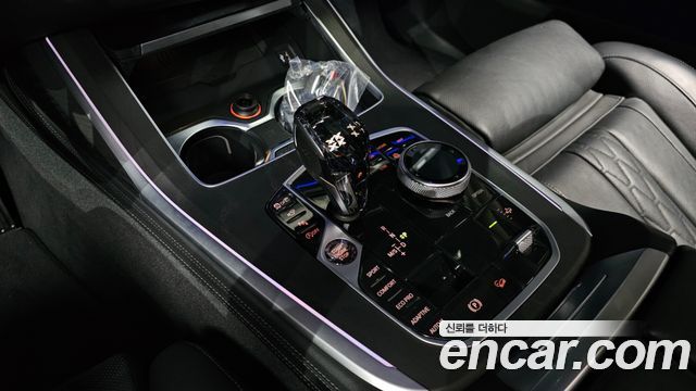 BMW X7 2020 — photo 9