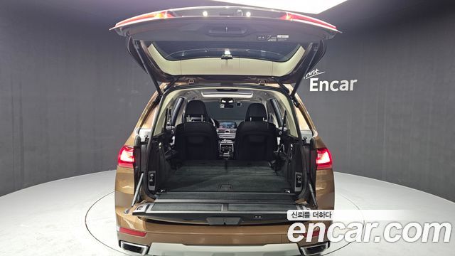 BMW X7 2020 — photo 20