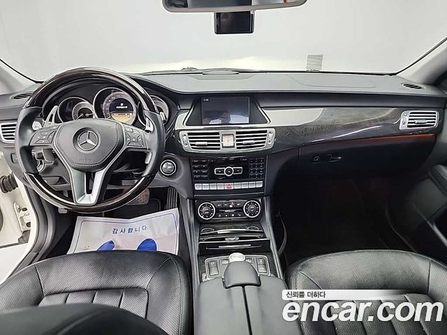 Mercedes-Benz CLS-Class 2012 — photo 7