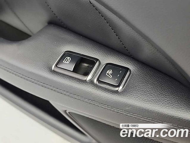 Mercedes-Benz CLS-Class 2012 — photo 14